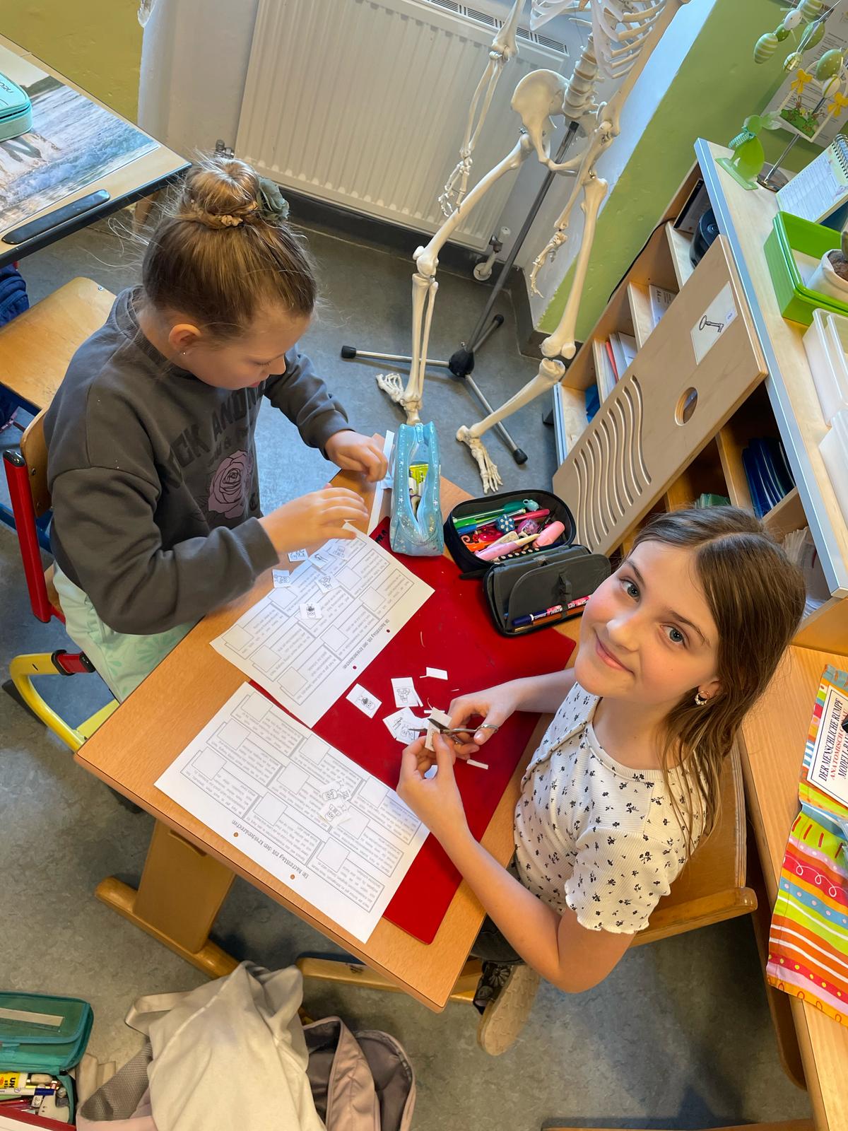 Vorlesetag_Partnerlesen-der-2a-und-der-4b_5